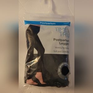 XXL Postpartum Leggings Time and True96% Nylon4% SpandexMoisture wicking, tum
